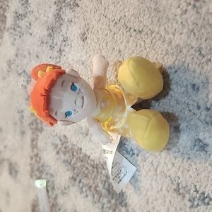 Disney tiny big feet gabby toy story 4